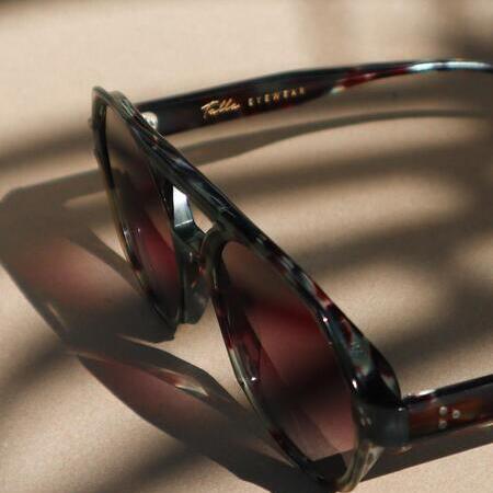 Sonnenbrille